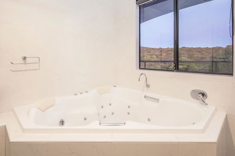 12/26 Yallingup Beach Road - Accommodation QLD 6