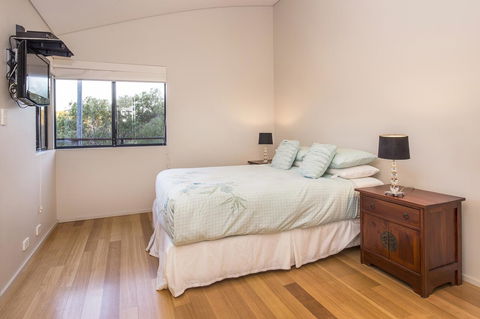 12/26 Yallingup Beach Road - Accommodation QLD 4