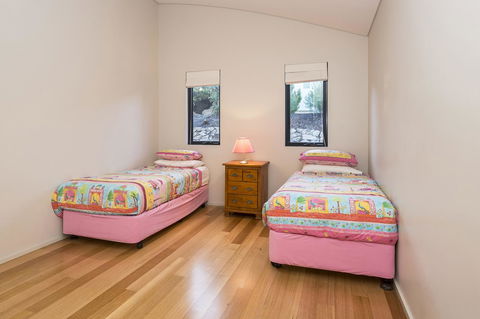 12/26 Yallingup Beach Road - Accommodation QLD 8
