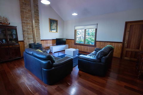 Denmark Forest Retreat - Accommodation QLD 38