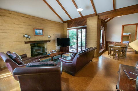 Denmark Forest Retreat - Accommodation QLD 23