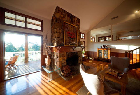 The Farmhouse - Accommodation QLD 8