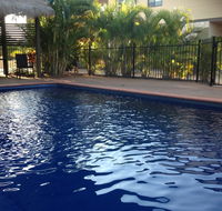 Breezes Apartments - Accommodation QLD