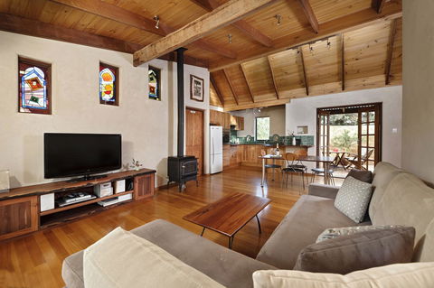 Aiyana Retreat - Accommodation QLD 1