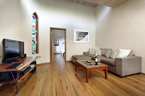 Aiyana Retreat - Accommodation QLD 4