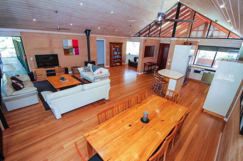 Arum - Close To The Margaret River - Accommodation QLD 22