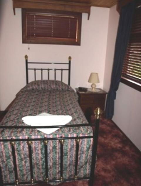 Pemberton Old Picture Theatre Holiday Apartments - Accommodation QLD 12