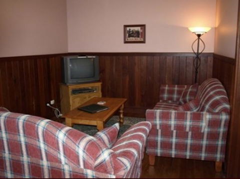 Pemberton Old Picture Theatre Holiday Apartments - Accommodation QLD 37