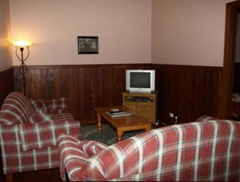 Pemberton Old Picture Theatre Holiday Apartments - Accommodation QLD 25