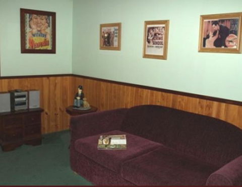 Pemberton Old Picture Theatre Holiday Apartments - Accommodation QLD 10