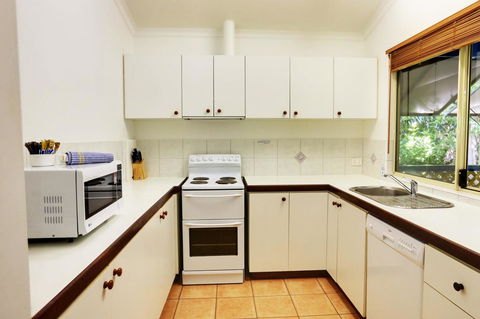 Habitat Resort - Accommodation QLD 19