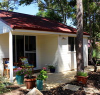 The Boulevard Garden Studio - Accommodation QLD