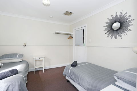 Busselton Guest House - Accommodation QLD 42