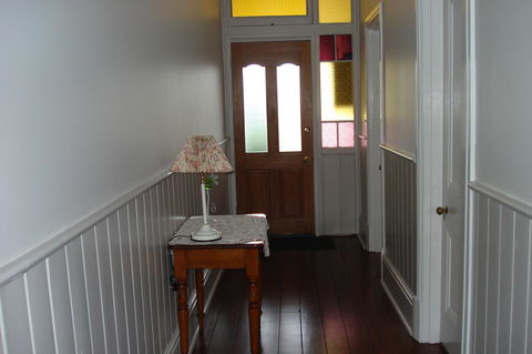 Bluebird Cottage - Accommodation QLD 13