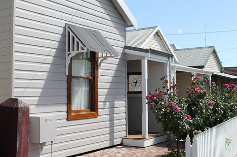 Bluebird Cottage - Accommodation QLD 31
