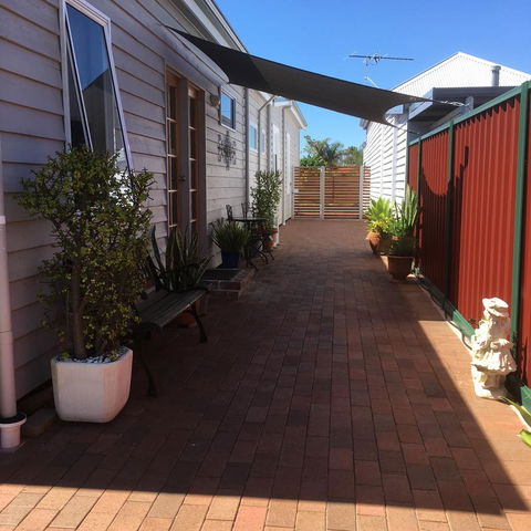 Bluebird Cottage - Accommodation QLD 28