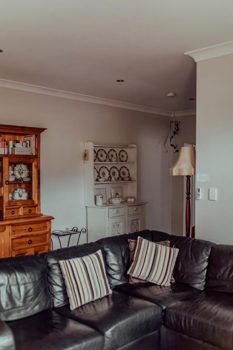 Bluebird Cottage - Accommodation QLD 15