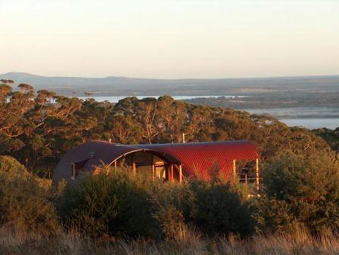 Tennessee Hill Chalets - Accommodation QLD 6