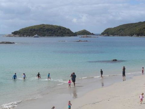 Tennessee Hill Chalets - Accommodation QLD 4