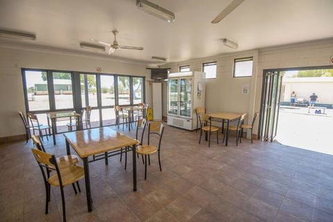 RAC Exmouth Cape Holiday Park - Accommodation QLD 22