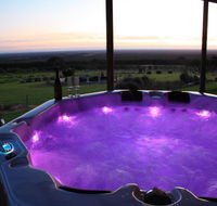 Tanen Farm - Accommodation QLD