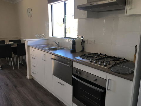 Jurien Bay Tourist Park - Accommodation QLD 38