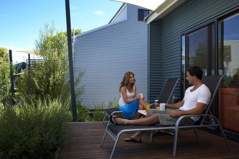 Footprints Preston Beach - Accommodation QLD 15