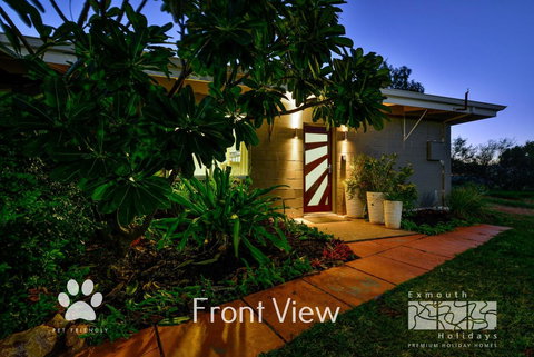13 Learmonth Street - Close To Town Centre - Accommodation QLD 0