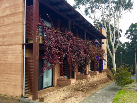 The Pemberton Hotel - Accommodation QLD 12