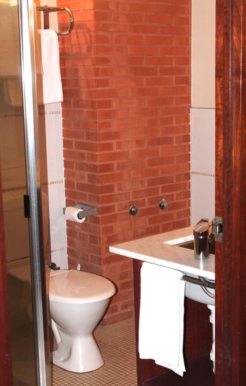 The Pemberton Hotel - Accommodation QLD 27