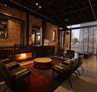 The Premier Mill Hotel - Accommodation QLD