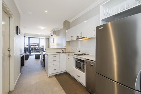 Dolphin Quay Apartments - Accommodation QLD 34