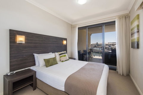 Dolphin Quay Apartments - Accommodation QLD 29