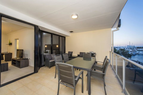 Dolphin Quay Apartments - Accommodation QLD 24