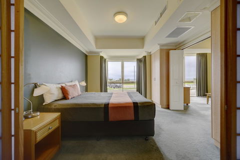 The Jetty Resort - Accommodation QLD 21