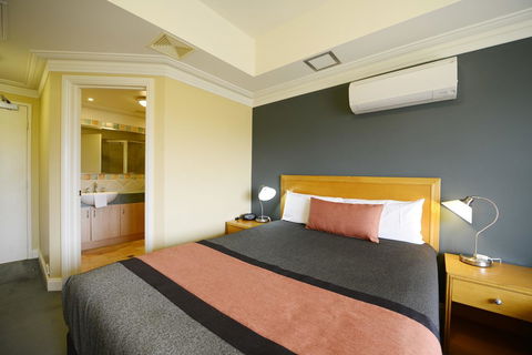 The Jetty Resort - Accommodation QLD 30