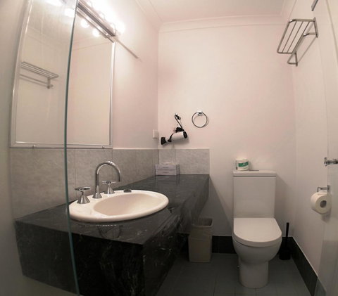 Criterion Hotel Perth - Accommodation QLD 7