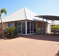 Osprey Holiday Village Unit 122/2 Bedroom - Perfectly neat and tidy apartment - Accommodation QLD