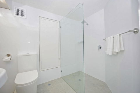 Best Western Plus Hotel Lord Forrest - Accommodation QLD 44