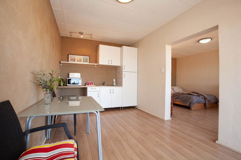 EUCLA MOTOR HOTEL - Accommodation QLD 14