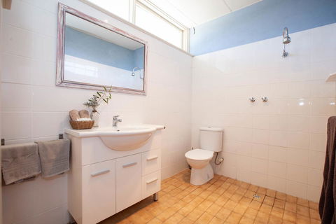 EUCLA MOTOR HOTEL - Accommodation QLD 13