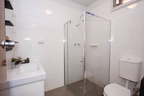 EUCLA MOTOR HOTEL - Accommodation QLD 22