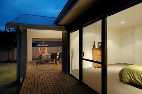 THE SANCTUARY LUXURY HOLIDAY HOME - Accommodation QLD 26