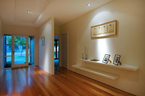 THE SANCTUARY LUXURY HOLIDAY HOME - Accommodation QLD 12