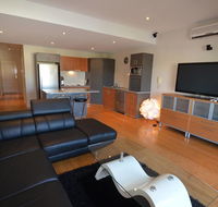The Arcadia Apartment - Accommodation QLD