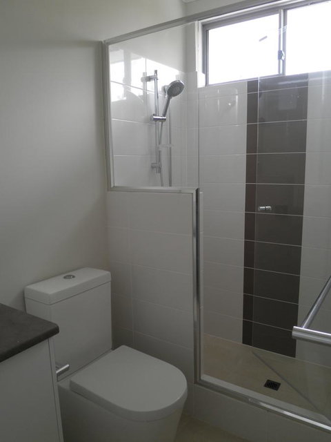 Apartment In Queens Park - Accommodation QLD 12