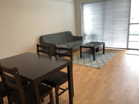 Apartment In Queens Park - Accommodation QLD 2