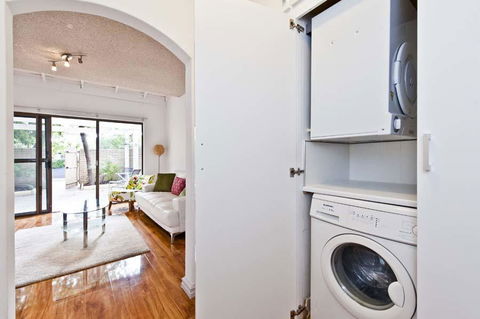 Heart Of Subiaco - Accommodation QLD 2