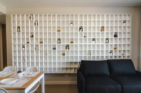Boutique Carousel Apartment - Accommodation QLD 14