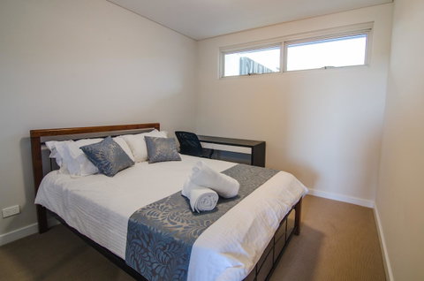 Boutique Carousel Apartment - Accommodation QLD 5